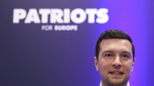 El l&iacute;der ultraderechista franc&eacute;s ve Espa&ntilde;a como la "entrada de la sumersi&oacute;n migratoria en Europa"