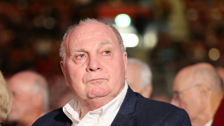Festgeldkonto fast aufgebraucht: Hoene&szlig; k&uuml;ndigt Sparkurs an