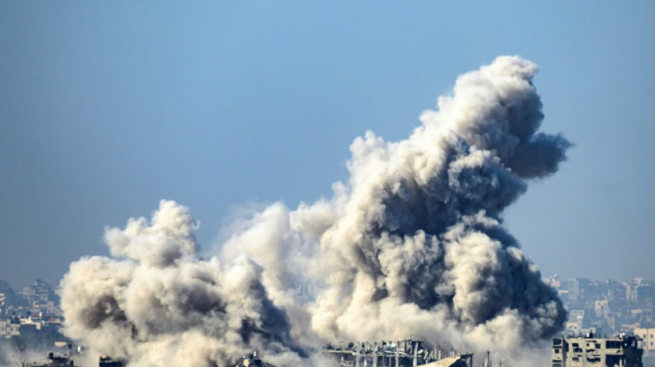 Mort&iacute;feros bombardeos en Gaza tras expirar tregua entre Israel y Ham&aacute;s