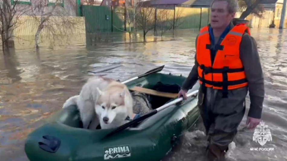 Mehr als 4000 Menschen in Russland wegen Überschwemmungen nach Dammbruch evakuiert