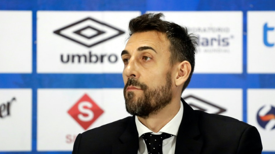 El espa&ntilde;ol D&oacute;niga promete "resultados" con la selecci&oacute;n de El Salvador