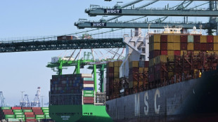 Trump apunta a la evasi&oacute;n de aranceles, con China en la diana