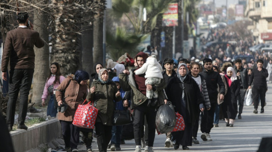 Le pouvoir syrien exige le d&eacute;part des combattants kurdes d'Alep, apr&egrave;s des  affrontements