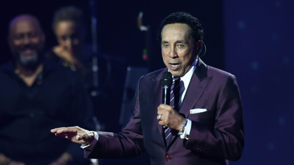 Enquête ouverte contre le chanteur soul Smokey Robinson, accusé de viols et d'agressions sexuelles