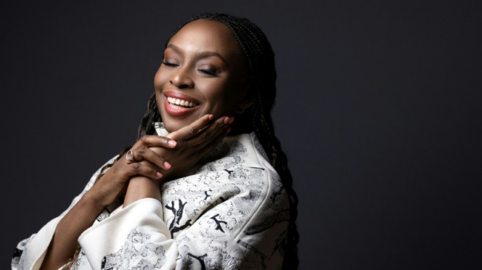 "&iquest;Qu&eacute; parte de los sue&ntilde;os de una mujer son realmente suyos?", se pregunta la escritora nigeriana Chimamanda Ngozi Adichie