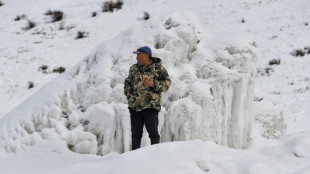 Ganaderos de Kirguistán crean glaciares artificiales para salvar a sus rebaños
