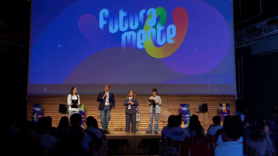 Futuramente, creativit&agrave; e confronto con 1000 studenti