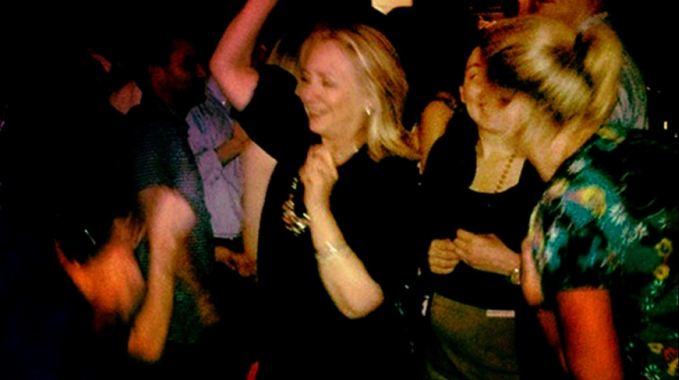 Ex-US-Au&szlig;enministerin Clinton st&auml;rkt Finnlands Regierungschefin Marin den R&uuml;cken