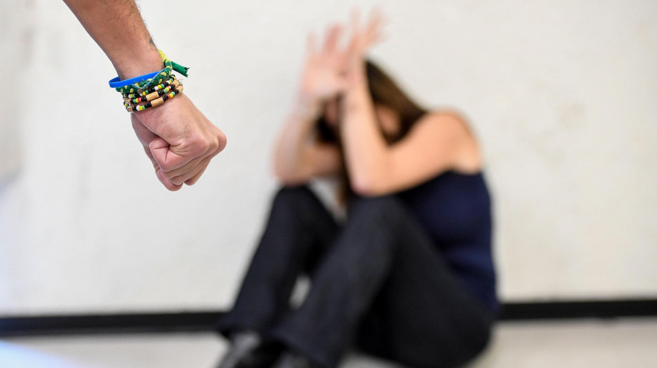 Giovane violentata a Perugia, eseguito un fermo