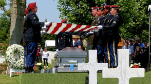 Soldado desconhecido dos EUA &eacute; sepultado na Fran&ccedil;a 105 anos ap&oacute;s I Guerra