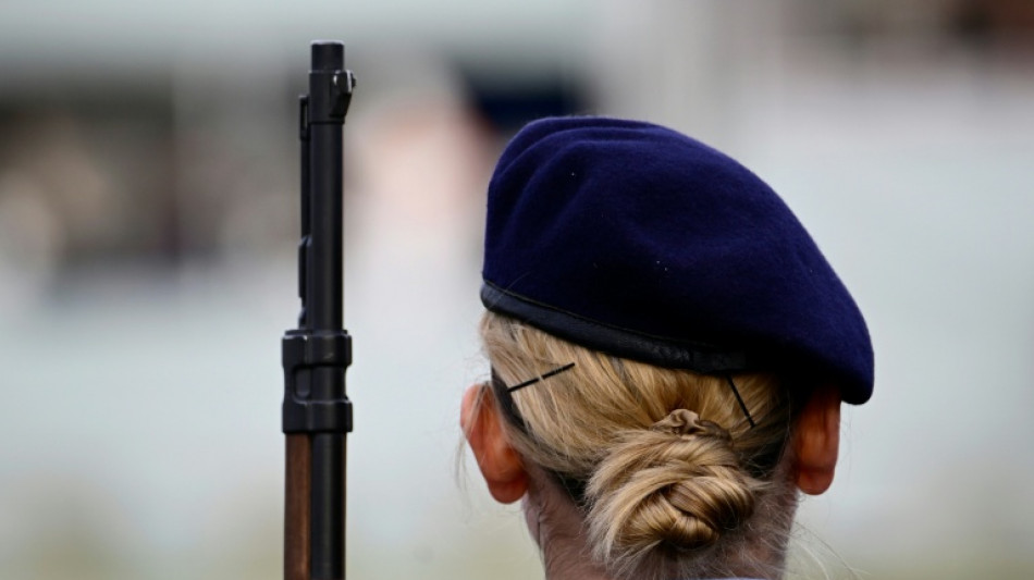 CDU-Frauen wollen Frauen zum Ausf&uuml;llen des Wehrdienst-Fragebogens verpflichten