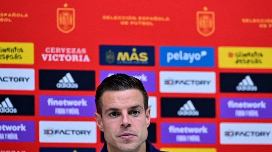 Azpilicueta, sorprendido por "el atrevimiento" de los j&oacute;venes de la Roja