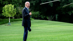 Biden, n&eacute;gatif au Covid-19, met fin &agrave; son isolement 