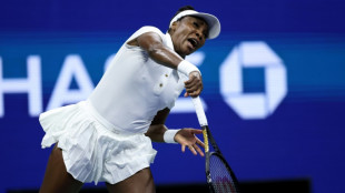 Venus Williams e Leylah Fern&aacute;ndez vencem na estreia nas duplas do US Open