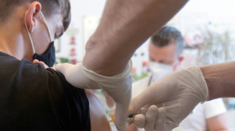 Covid: l'Autriche, premi&egrave;re en UE &agrave; adopter la vaccination obligatoire