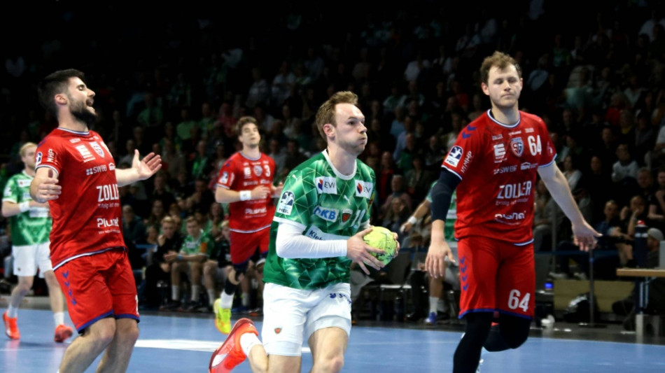 HBL-Titelrennen: F&uuml;chse wehren Melsungen-Angriff ab