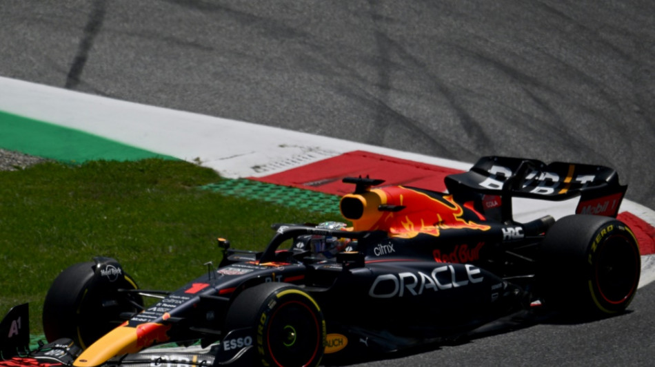 Verstappen schl&auml;gt Leclerc zum Auftakt