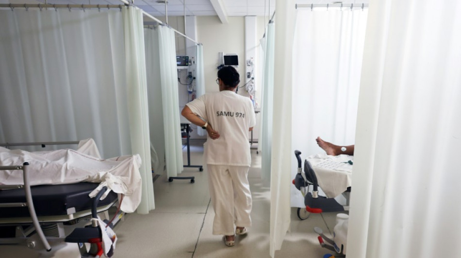 Chikungunya: la s&eacute;curit&eacute; du vaccin continue &agrave; poser question