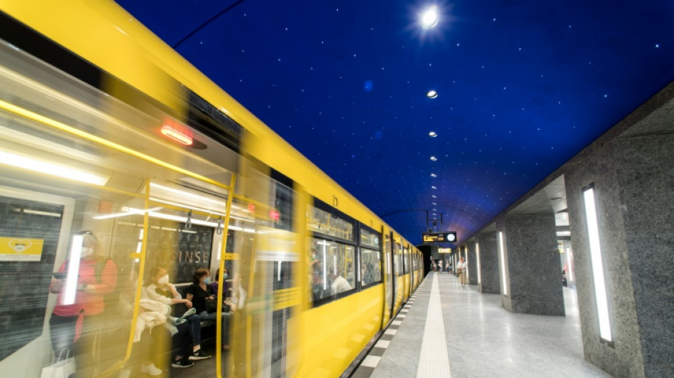 Rund 21 Millionen Neun-Euro-Tickets im Juni verkauft