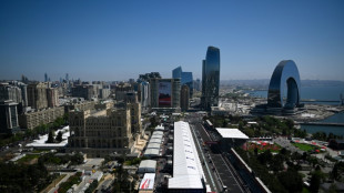 Todos &agrave; ca&ccedil;a da Red Bull pelas ruas de Baku