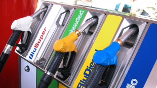 Qe, ribassi per i carburanti, benzina self a 1,761 euro