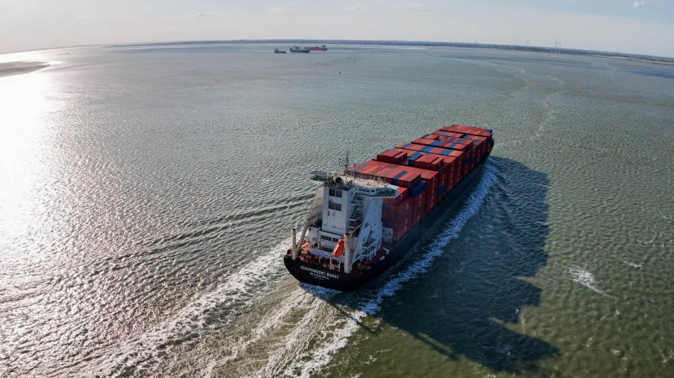 Wsj, Emirati pronti a scendere in campo per forzare Hormuz