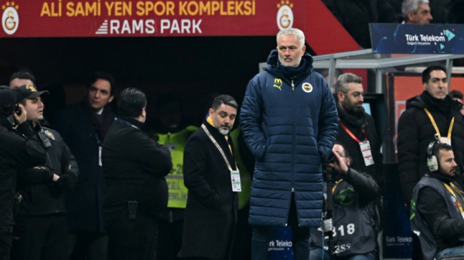 Mourinho fue suspendido cuatro partidos en Turqu&iacute;a