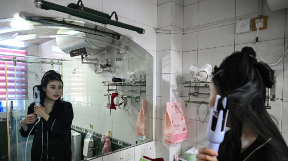 J&oacute;venes chinos buscan trabajos alternativos en una econom&iacute;a en transformaci&oacute;n