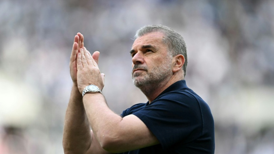 Nottingham Forest anuncia Ange Postecoglou como novo t&eacute;cnico