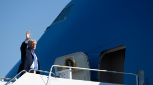 Trump diz que negocia com Ir&atilde; e suspende ataques previstos