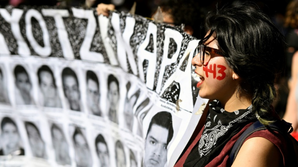 Restos que podem ser de estudantes de Ayotzinapa, no M&eacute;xico, ser&atilde;o analisados