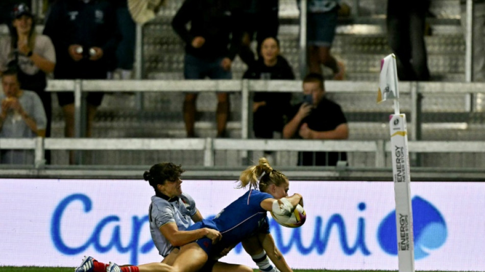 Rugby: Joanna Grisez, des jambes de feu pour r&eacute;veiller les Bleues