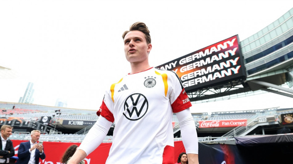 Klopp bietet zwei Deb&uuml;tanten auf