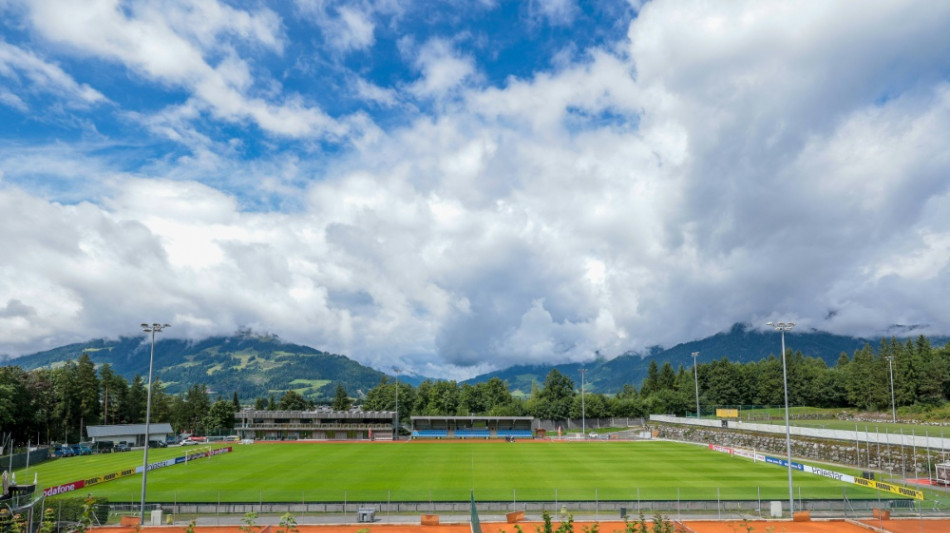 Platz unbespielbar: BVB sagt öffentliche Trainingseinheit ab