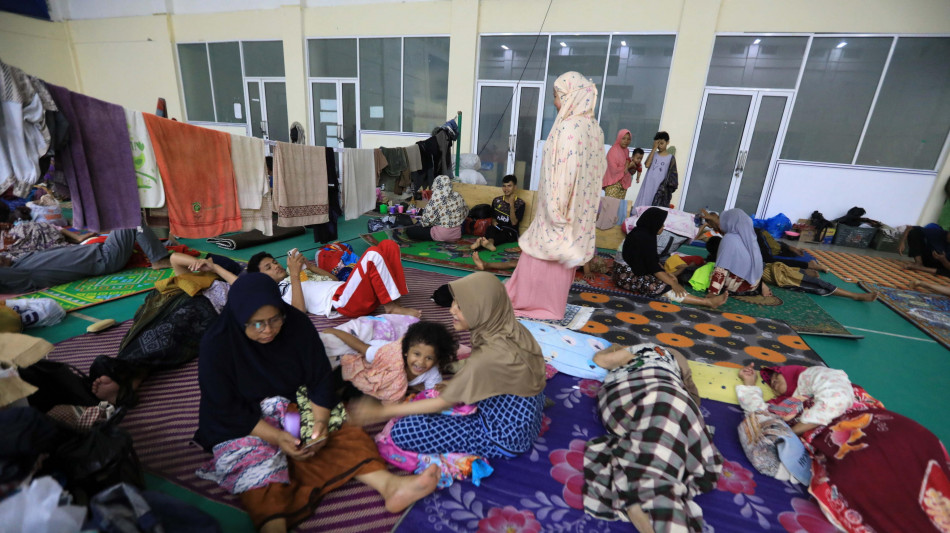 Indonesia, 631 le vittime di inondazioni e frane