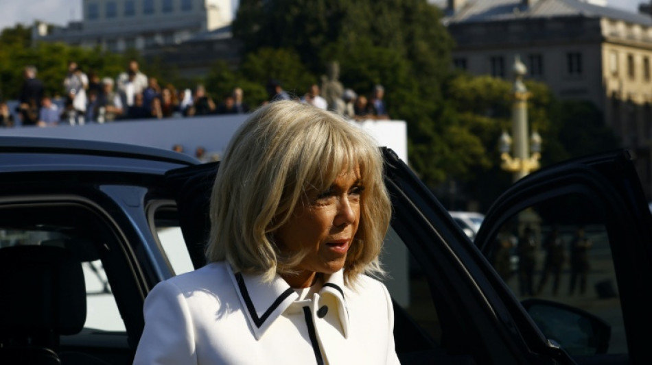 Nach Freispruch: Brigitte Macron geht weiter gerichtlich gegen Youtuberinnen vor