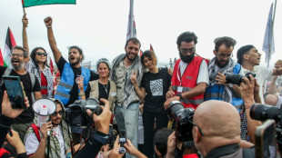 Flotilha com ajuda para Gaza diz que barco foi por drone, mas Tun&iacute;sia desmente