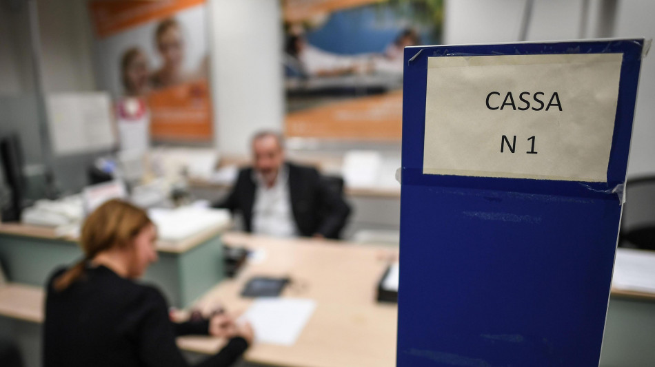 ++ Mef,pi&ugrave; reddito disponibile ma sale gap tra ricchi e poveri +