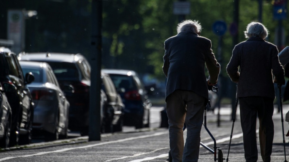 Gewerkschafter und Arbeitgeber kritisieren Regierungspläne zur Aktivrente