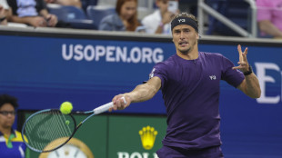 Us Open: anche Zverev al terzo turno, Fearnley ko