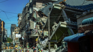 Effondrement d'un immeuble en Tanzanie: 13 morts, des survivants sous les d&eacute;combres