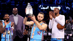 Curry f&uuml;hrt "Team Shaq" zum Triumph beim All-Star-Game