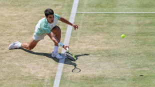 Sorteio de Wimbledon define caminho complicado para Alcaraz e mais acess&iacute;vel para Djokovic