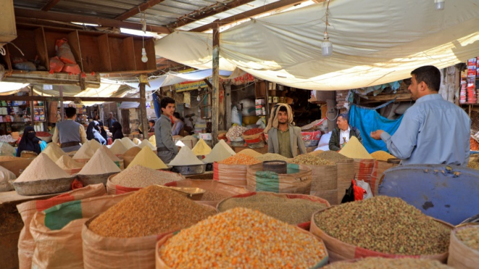 Los precios mundiales de los alimentos bajaron en abril tras alcanzar un nivel r&eacute;cord