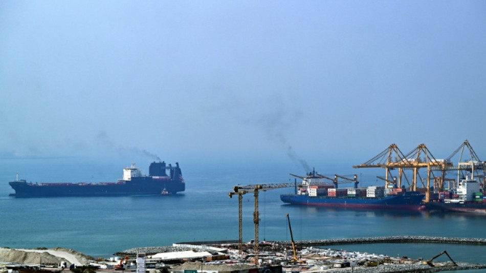 La guerre entre Iran et Etats-Unis s'installe, Ormuz de nouveau paralys&eacute;