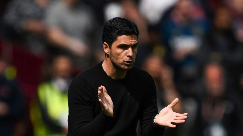 Mikel Arteta segue acreditando que Arsenal poder&aacute; conquistar a Premier League