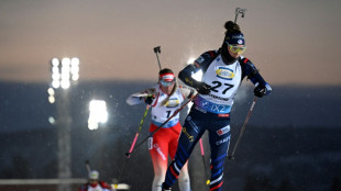 Biathlon: Jeanmonnot, première dans le froid polaire