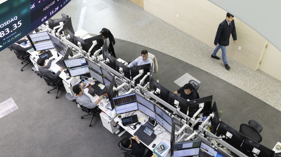 Borse asiatiche in rosso su timori bolla Ai, Seul a -6,12%