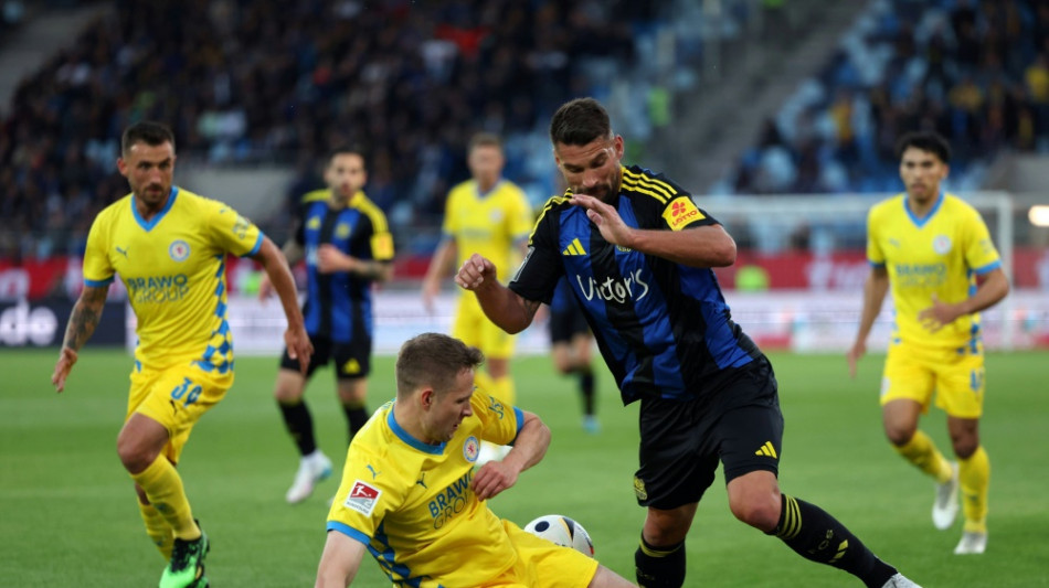 Mit neuem Trainer: Braunschweig legt Sieg in Saarbr&uuml;cken vor