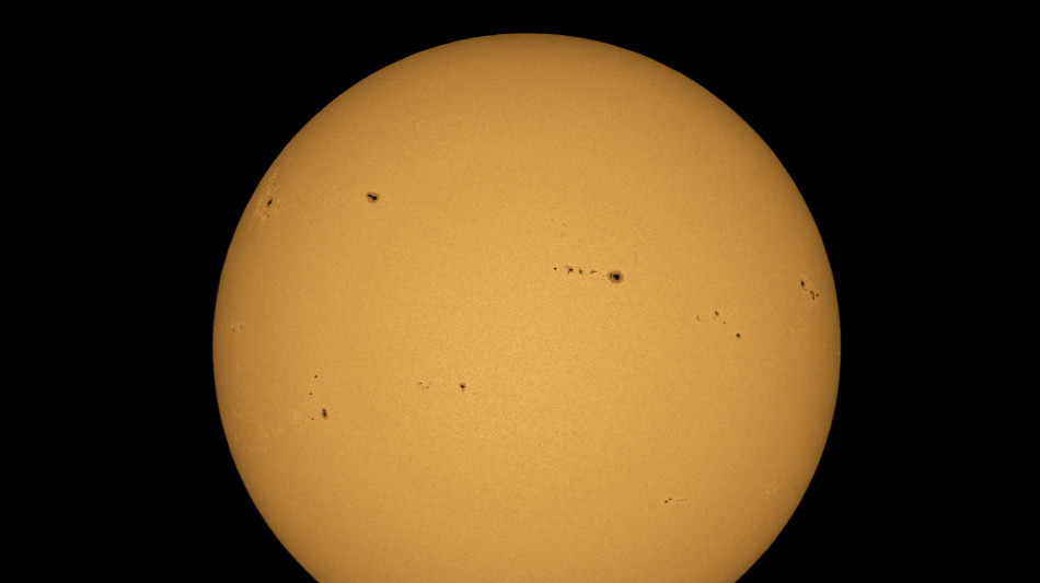 Il Sole d&agrave; spettacolo con il secondo super-brillamento dell'anno